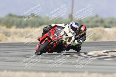 media/Nov-30-2025-TrackXperience (Sun) [[c0061d280f]]/1-Level 3/Session 3 (Turn 16)/